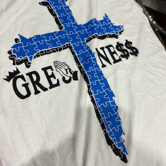 GREa NE$$ - Picture 3 of 3